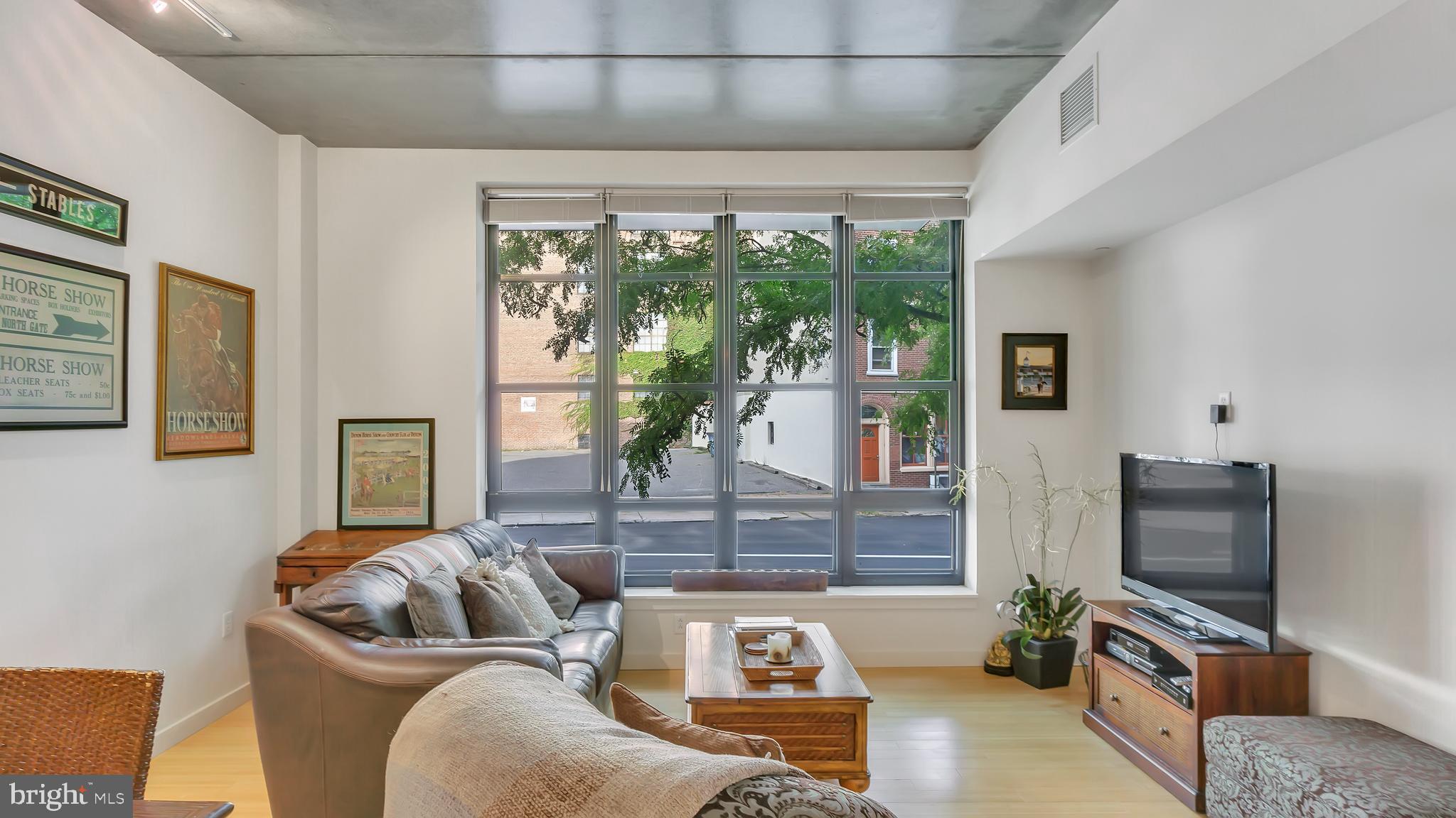 317 VINE STREET 109