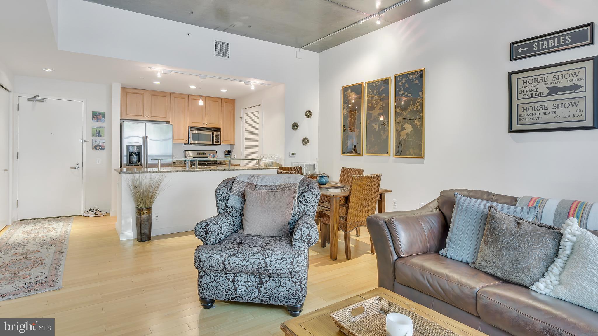 317 VINE STREET 109