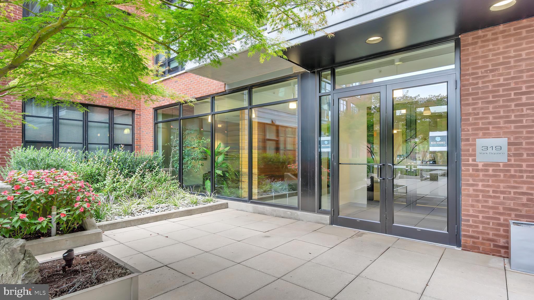 317 VINE STREET 109