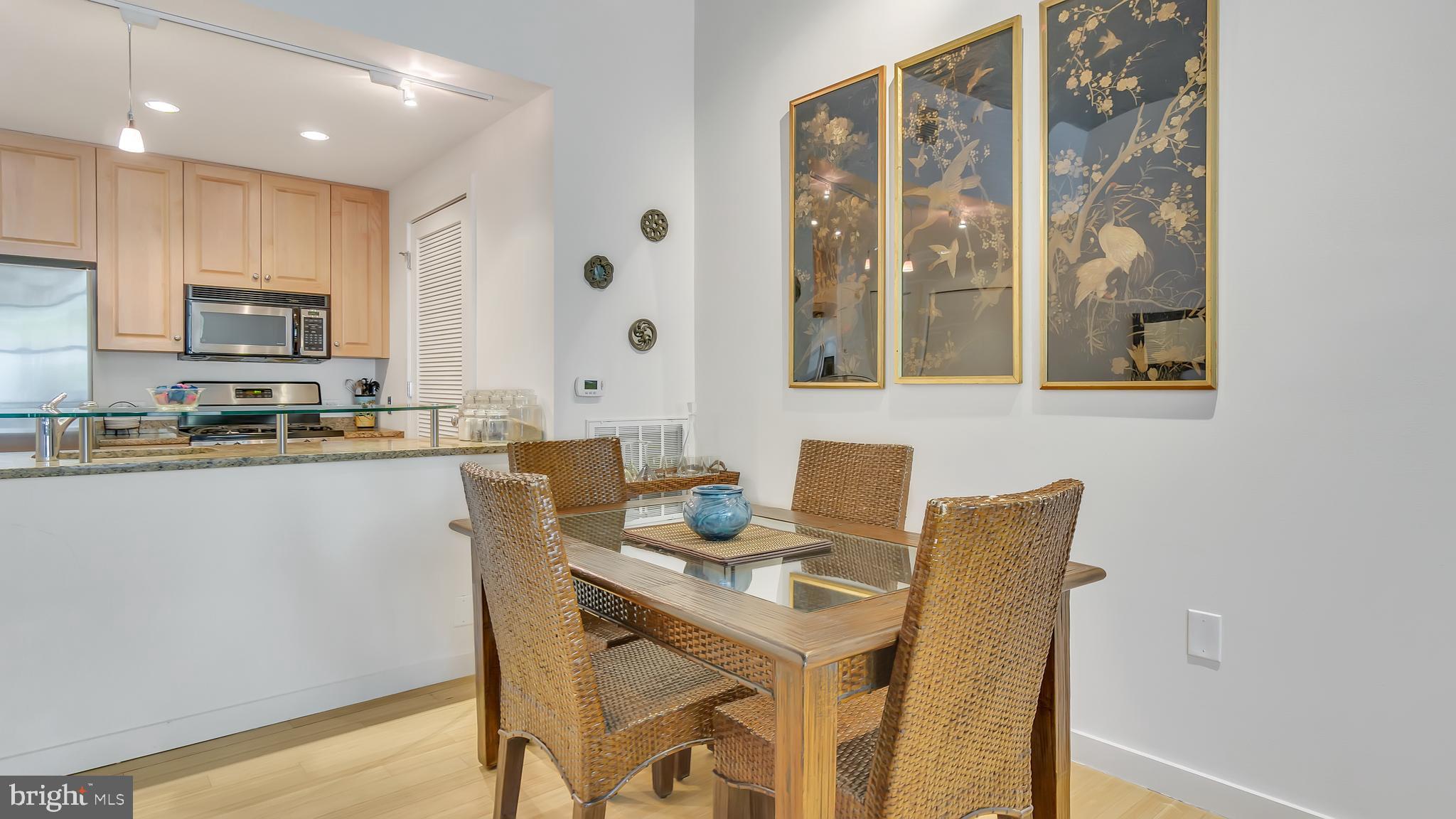 317 VINE STREET 109