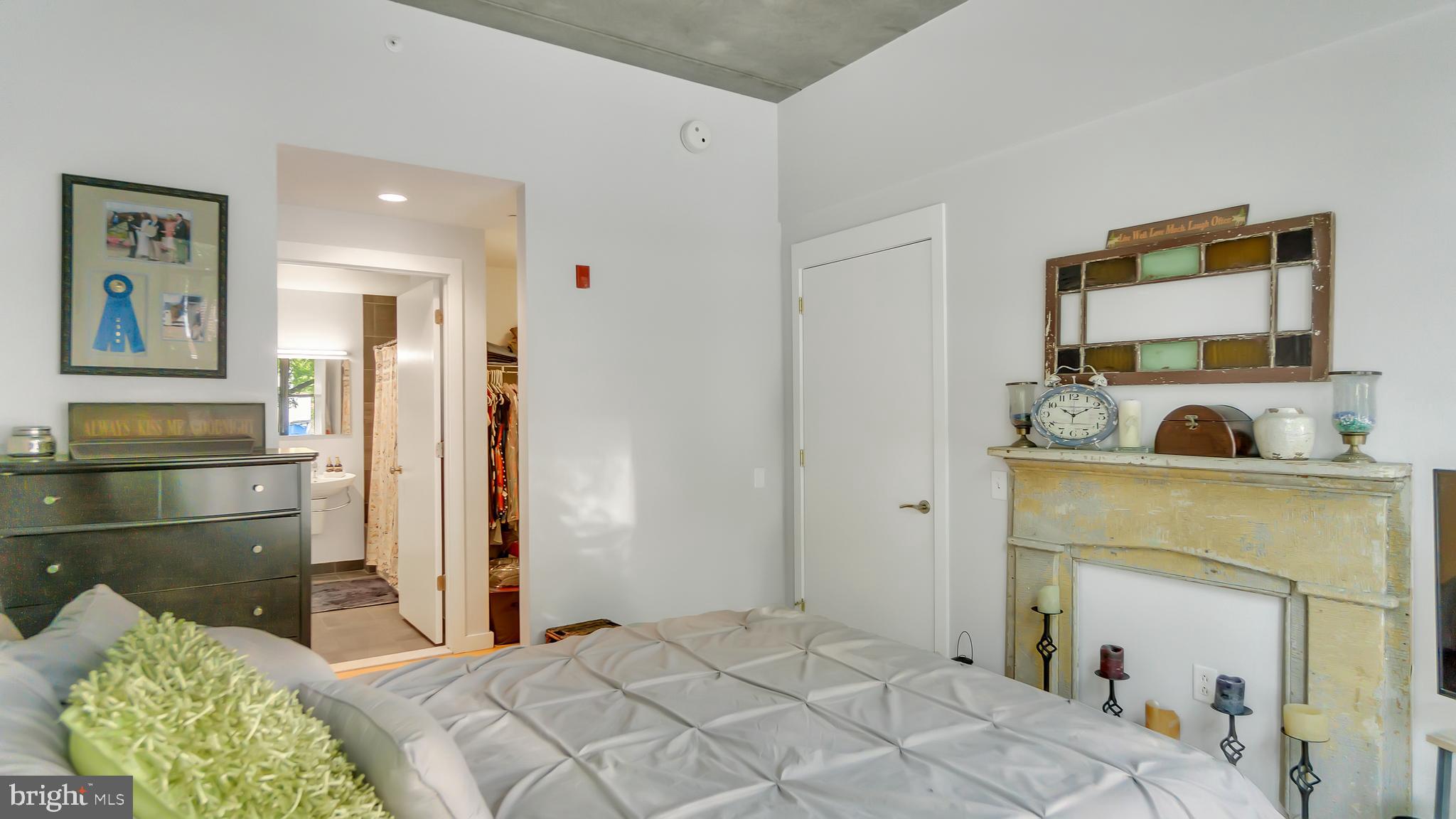 317 VINE STREET 109