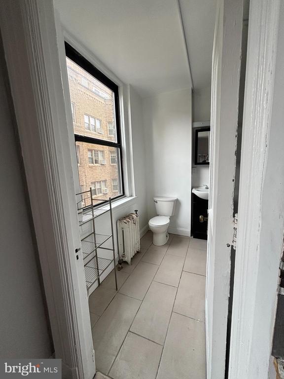 1324 LOCUST STREET 00 727