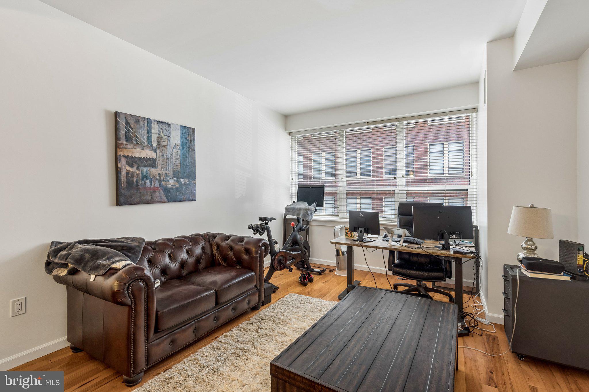 1425 LOCUST STREET 4E
