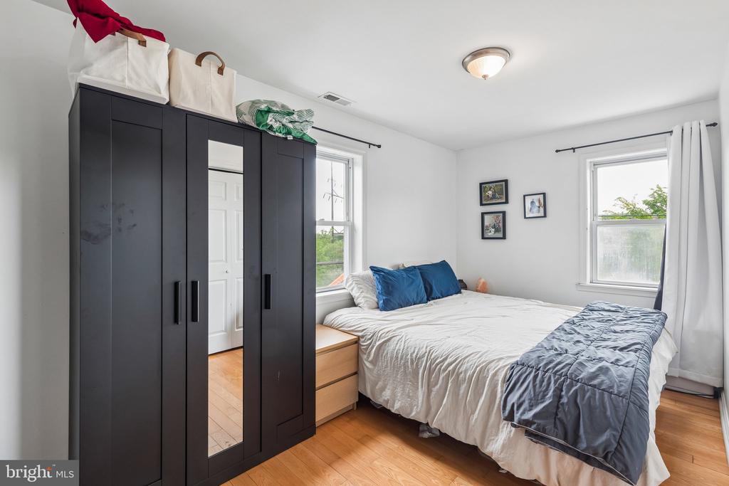 3101 HAVERFORD AVENUE 2