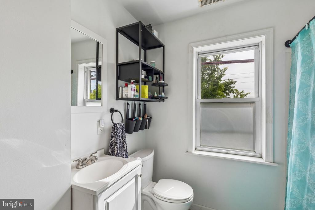 3101 HAVERFORD AVENUE 2