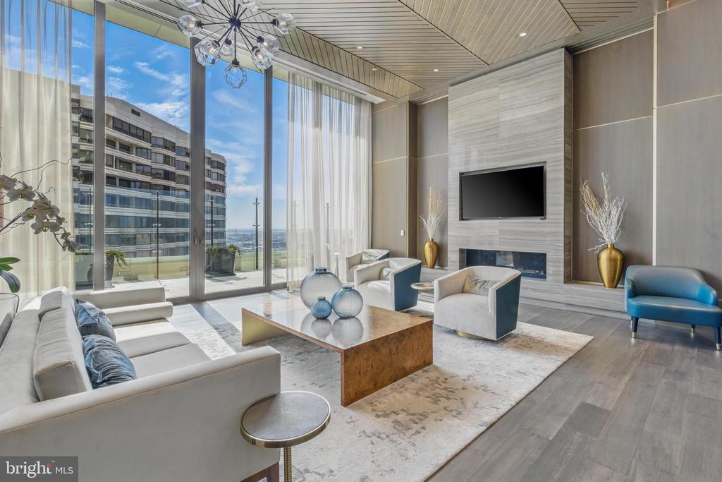 1911 WALNUT ST. STREET 3304