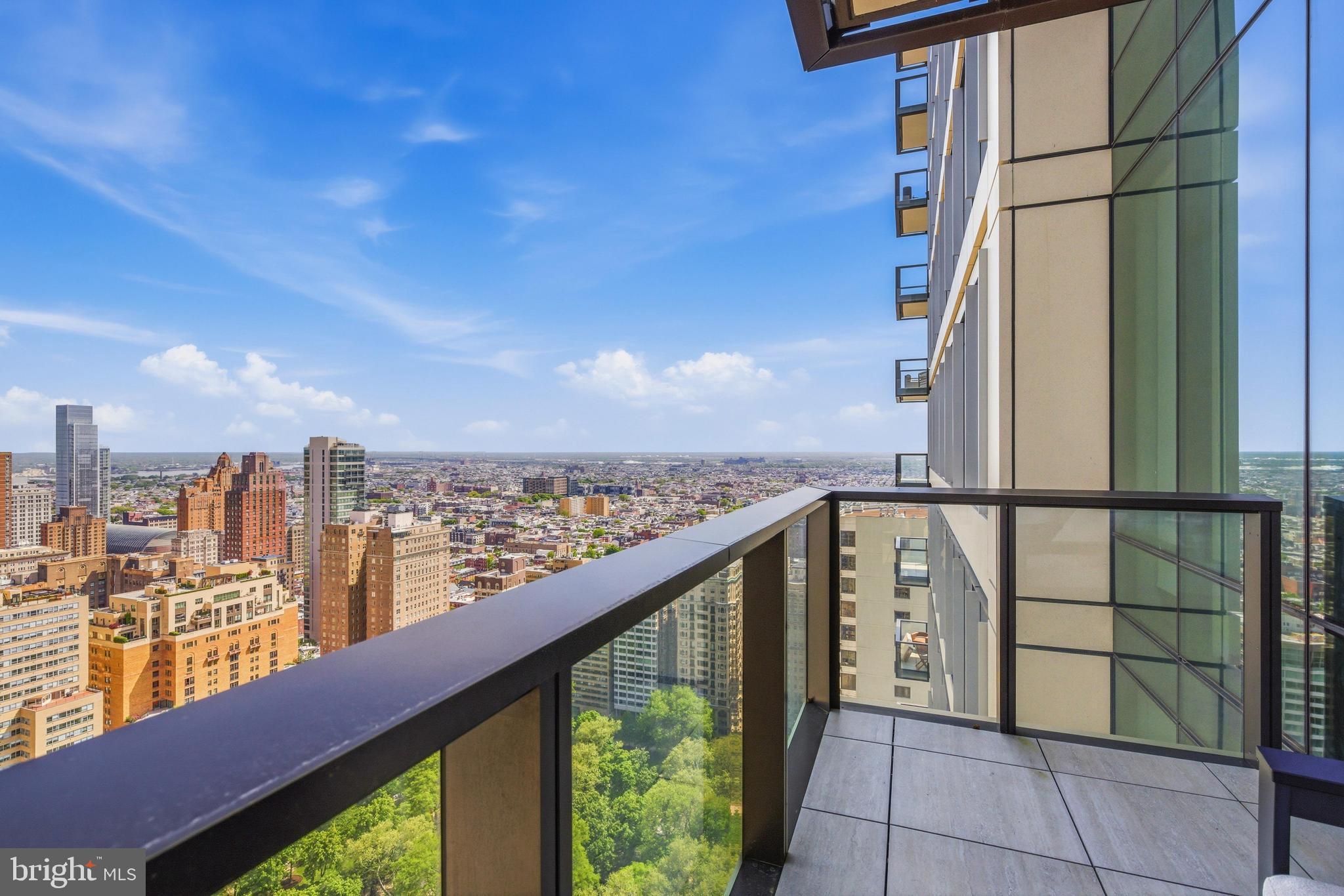1911 WALNUT ST. STREET 3304