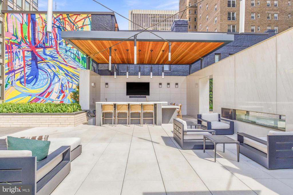 1911 WALNUT ST. STREET 3304
