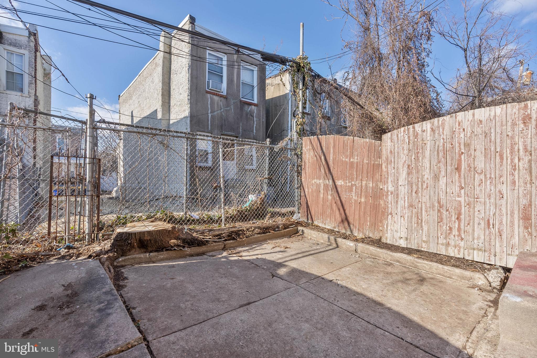 218 N ALDEN STREET