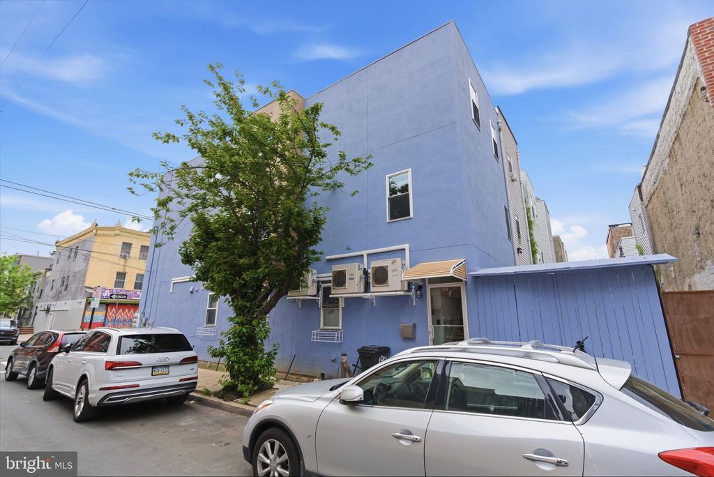 1926 S 7TH STREET 2