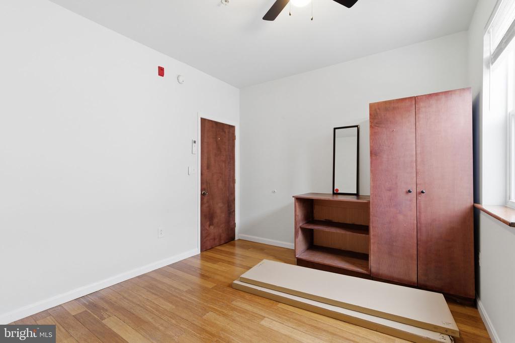 1926 S 7TH STREET 2