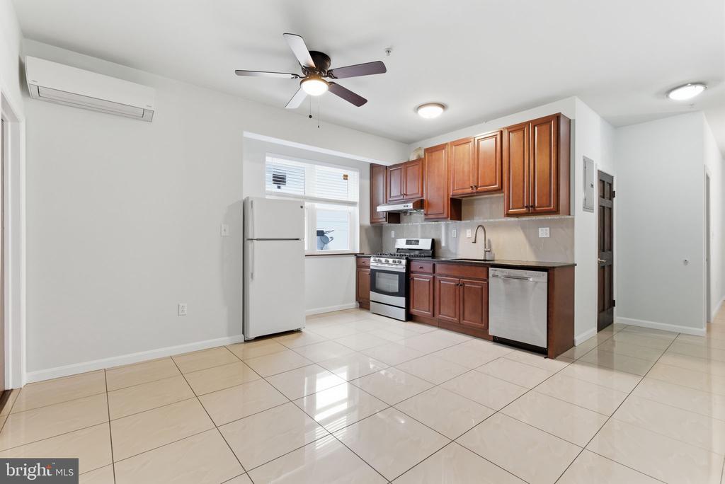 1926 S 7TH STREET 2