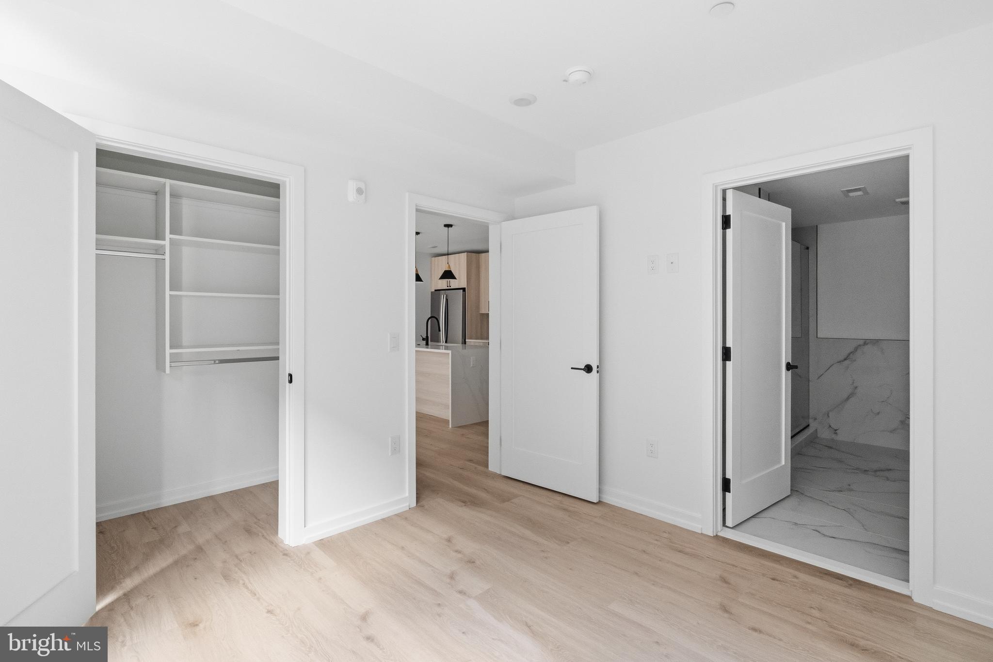 208 VINE STREET 2C