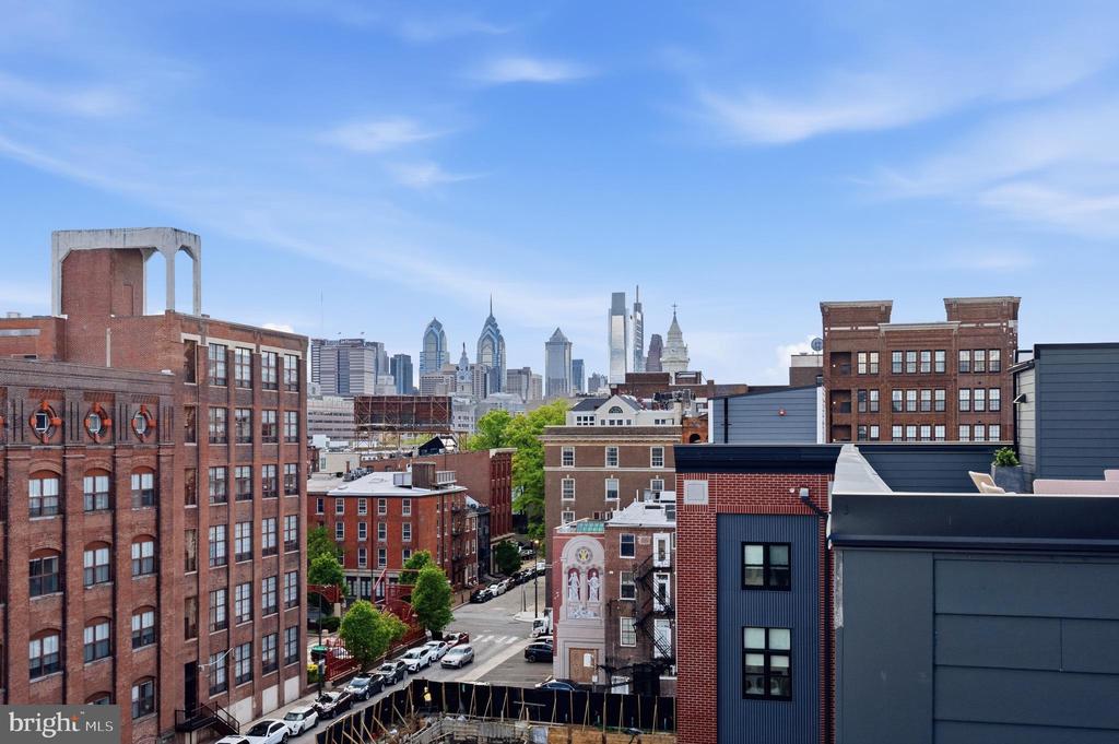 208 VINE STREET 2E