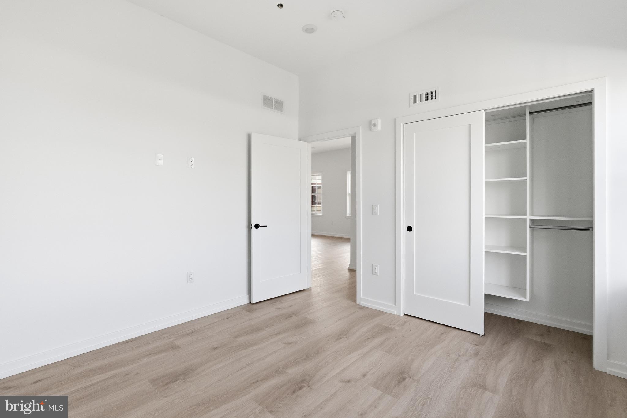 209 NEW STREET 6A