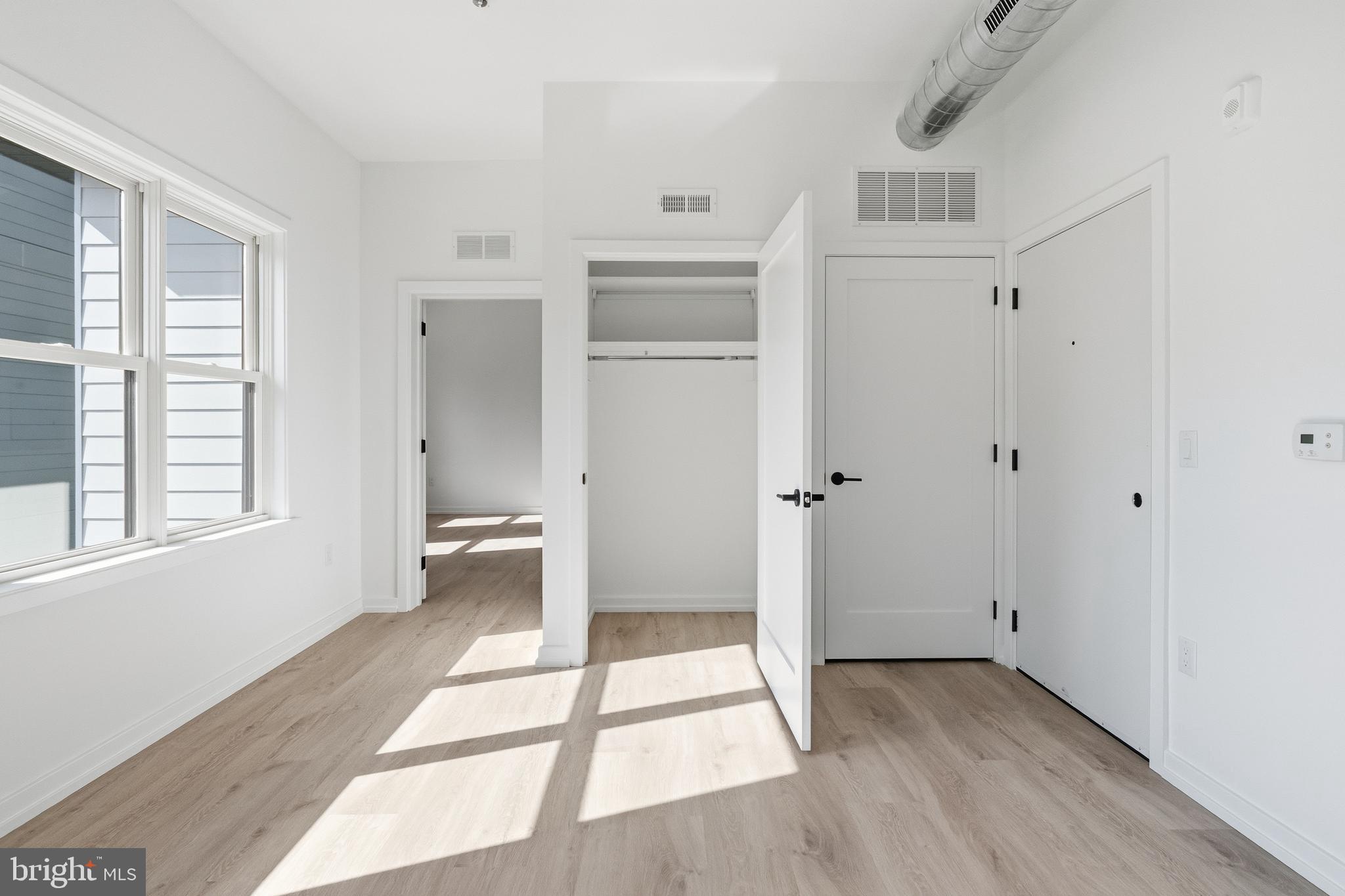 209 NEW STREET 6C