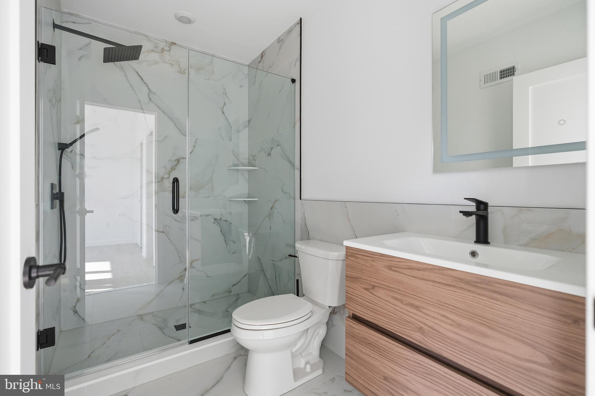 209 NEW STREET 6C