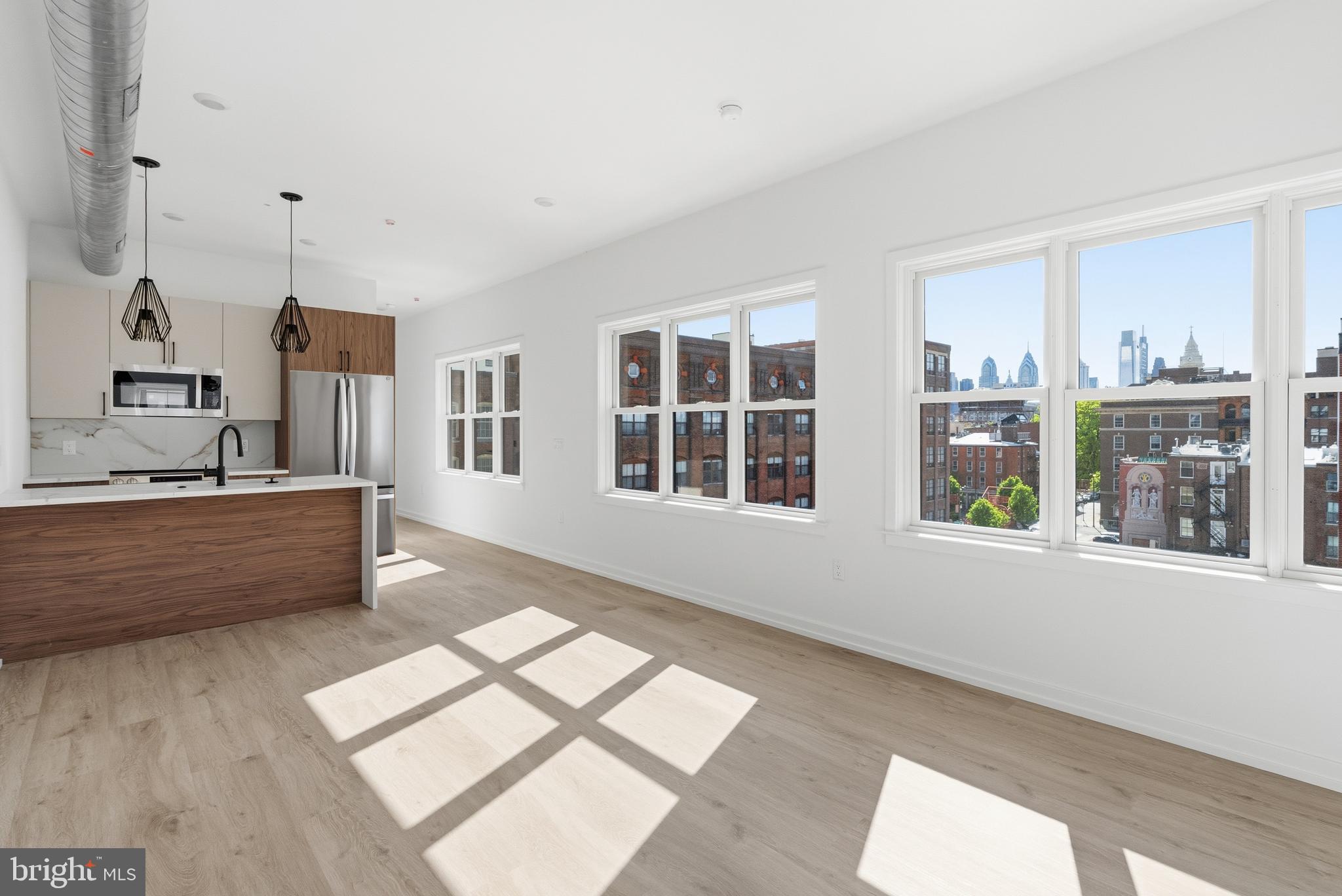 209 NEW STREET 6C