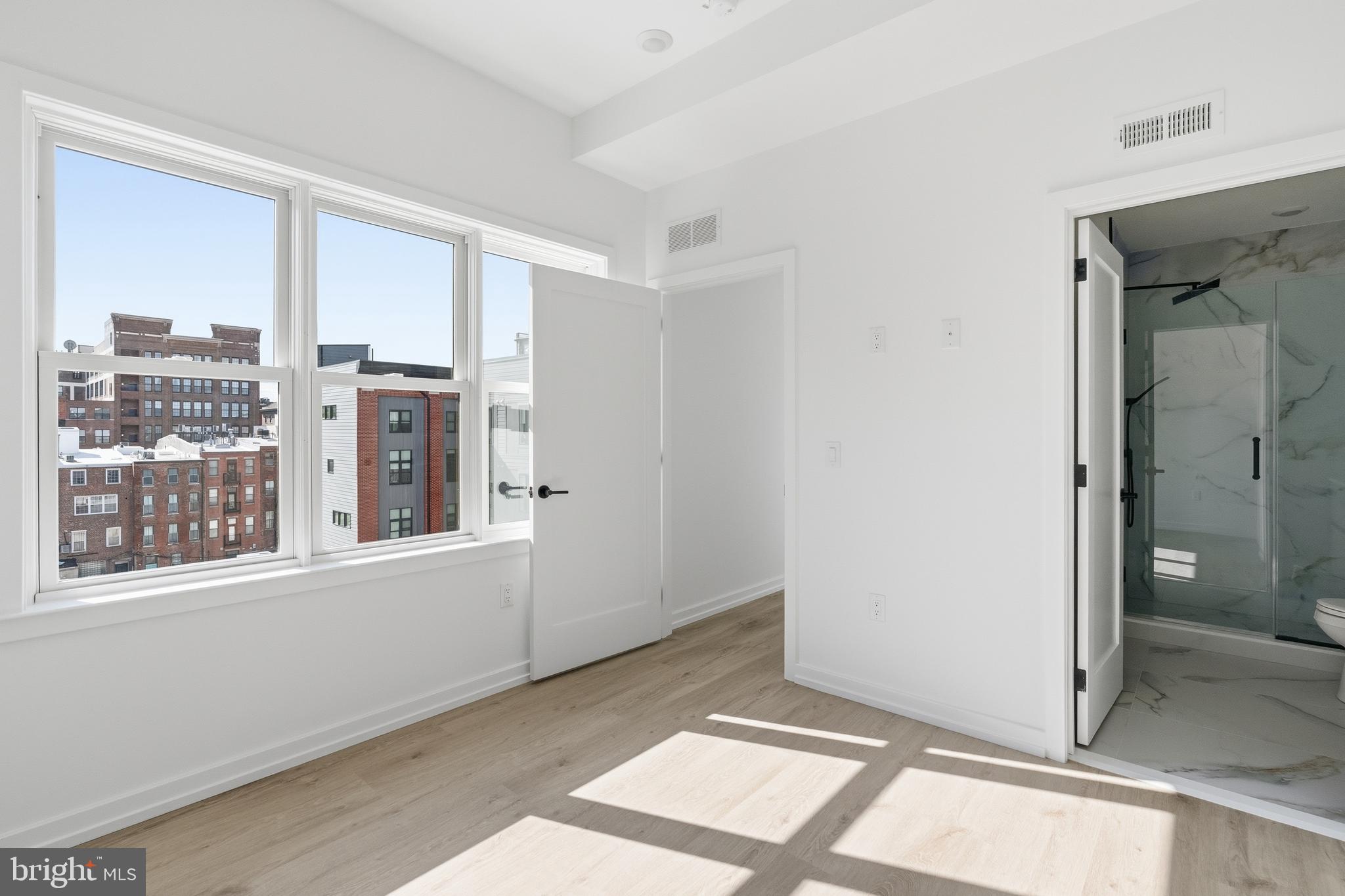 209 NEW STREET 6C