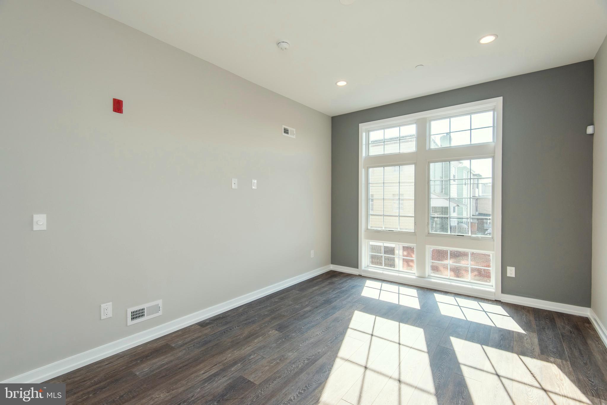 1340 S 13TH STREET 2G