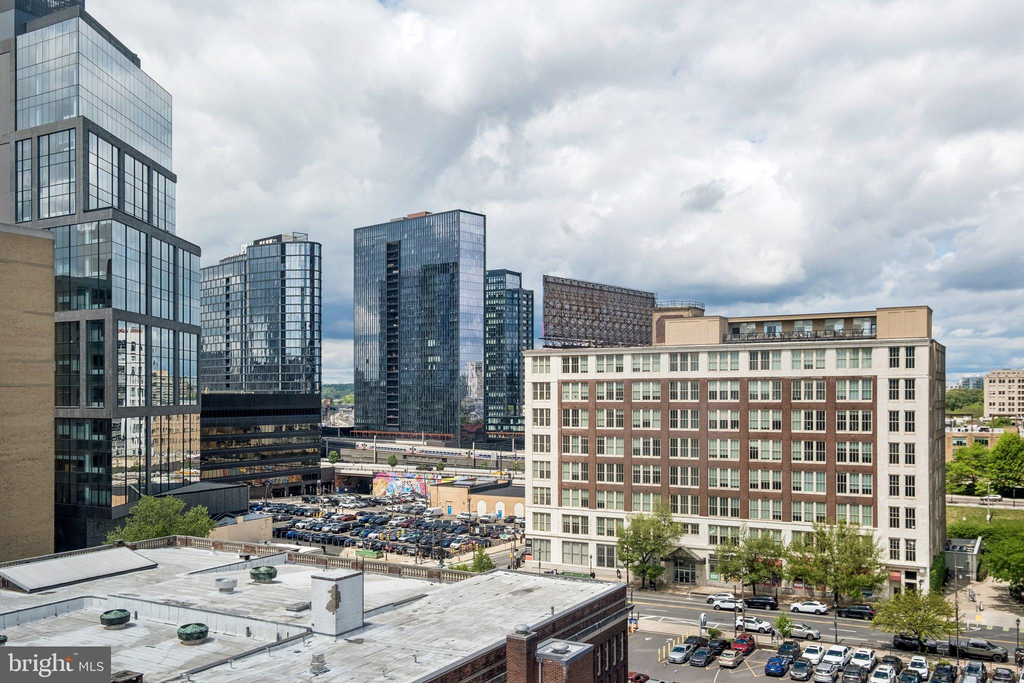 2101 CHESTNUT STREET 1019