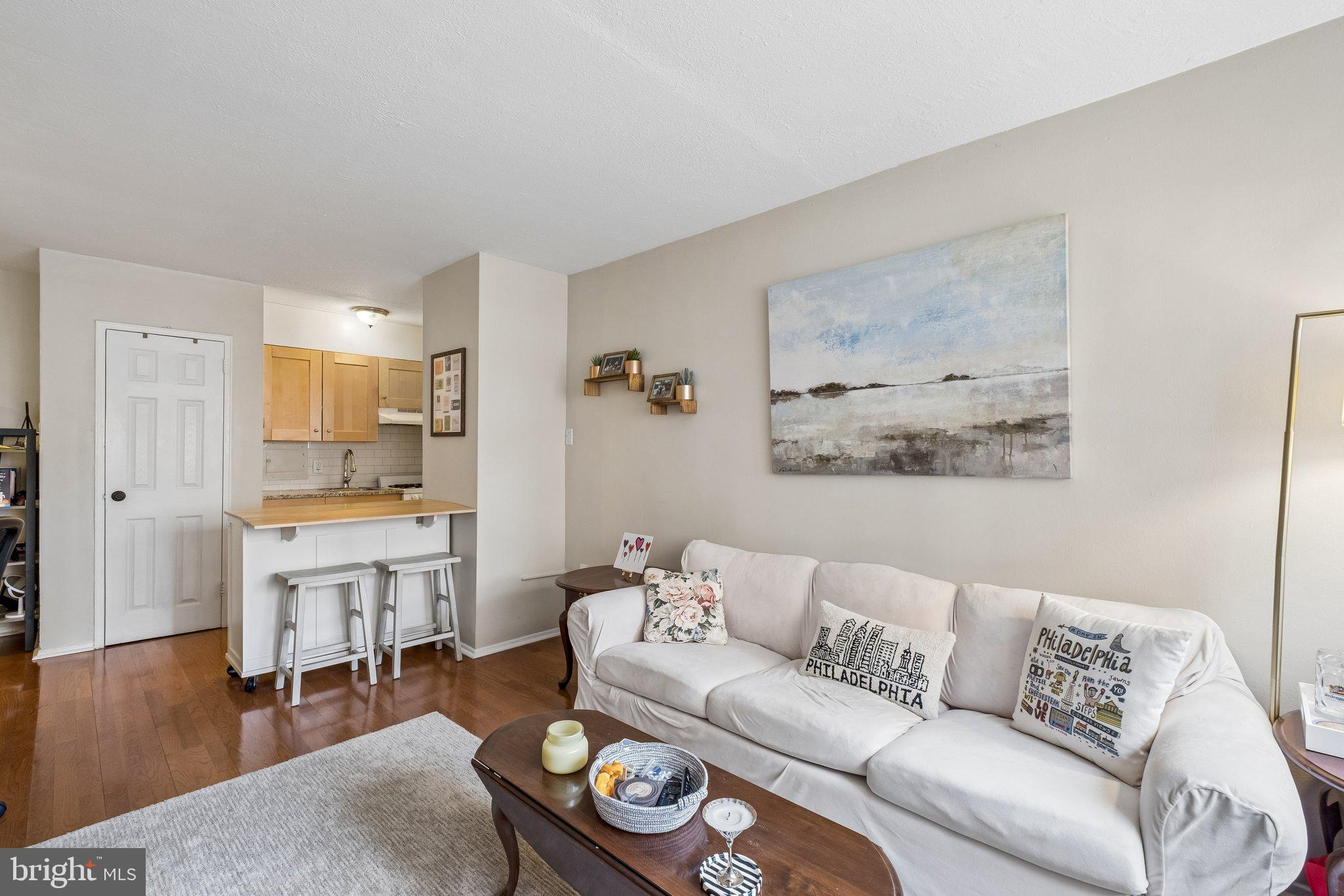 2101 CHESTNUT STREET 1019