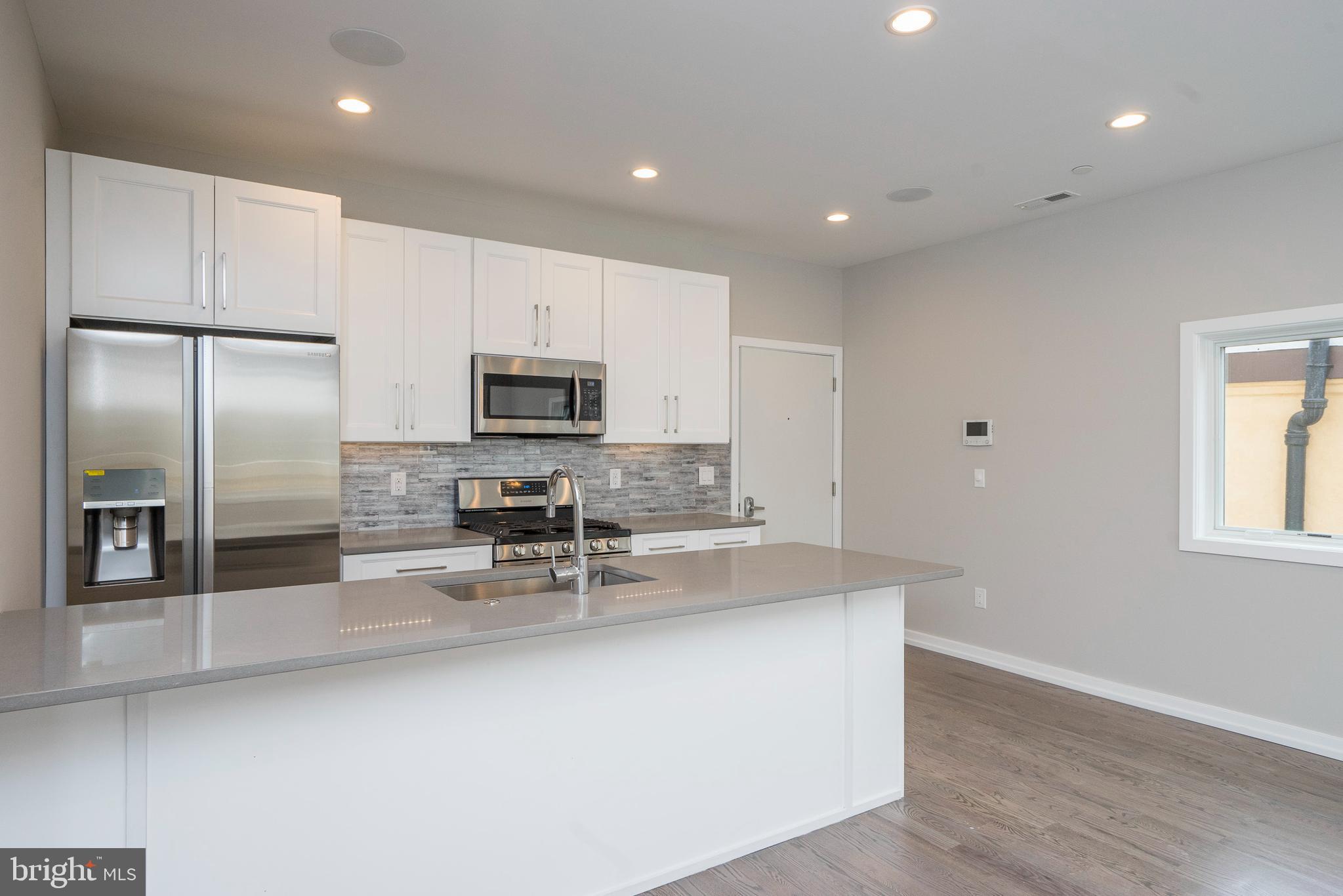 1128 S 13TH STREET 2R