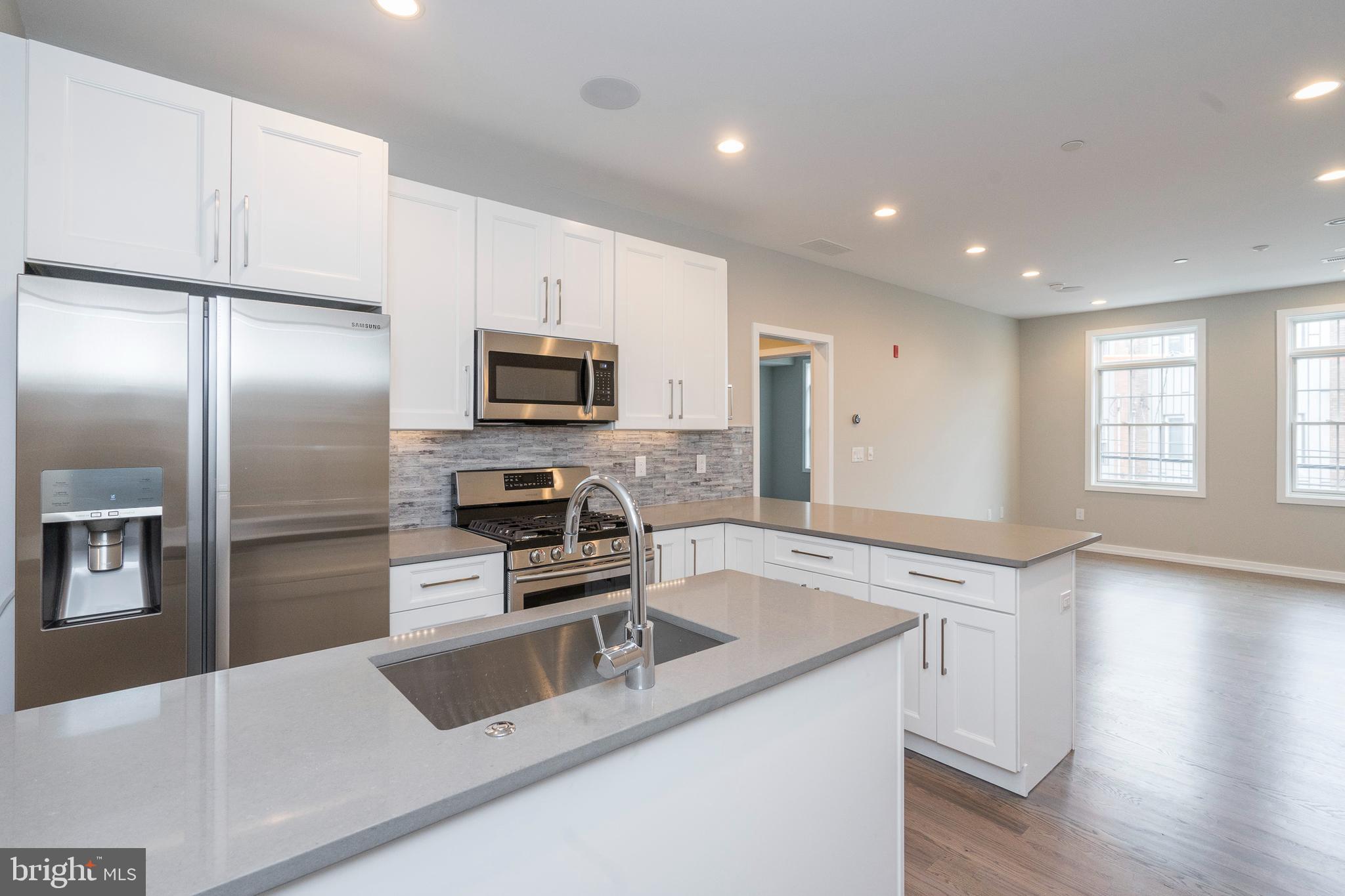 1128 S 13TH STREET 2R