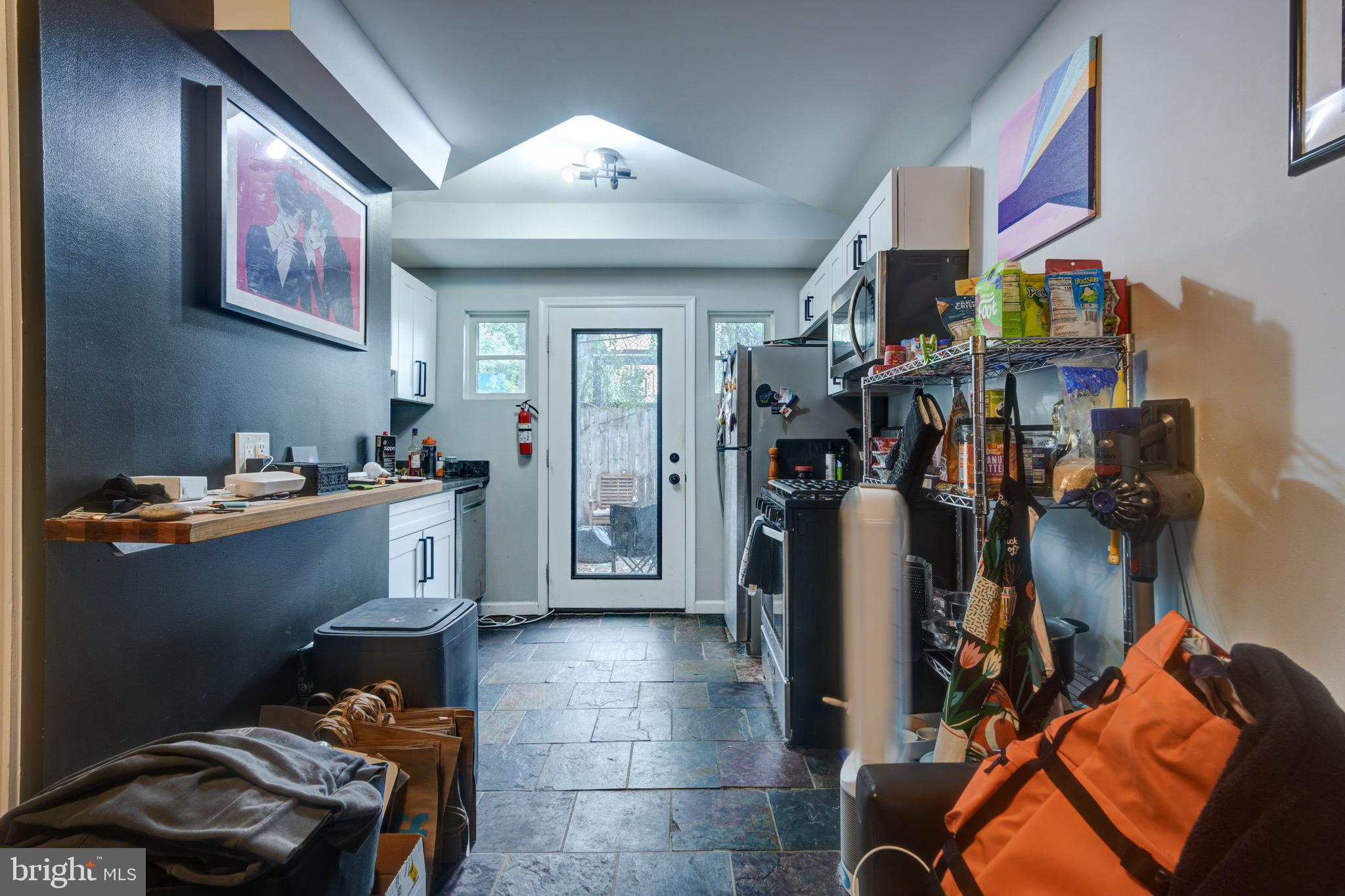 145 W WILT STREET