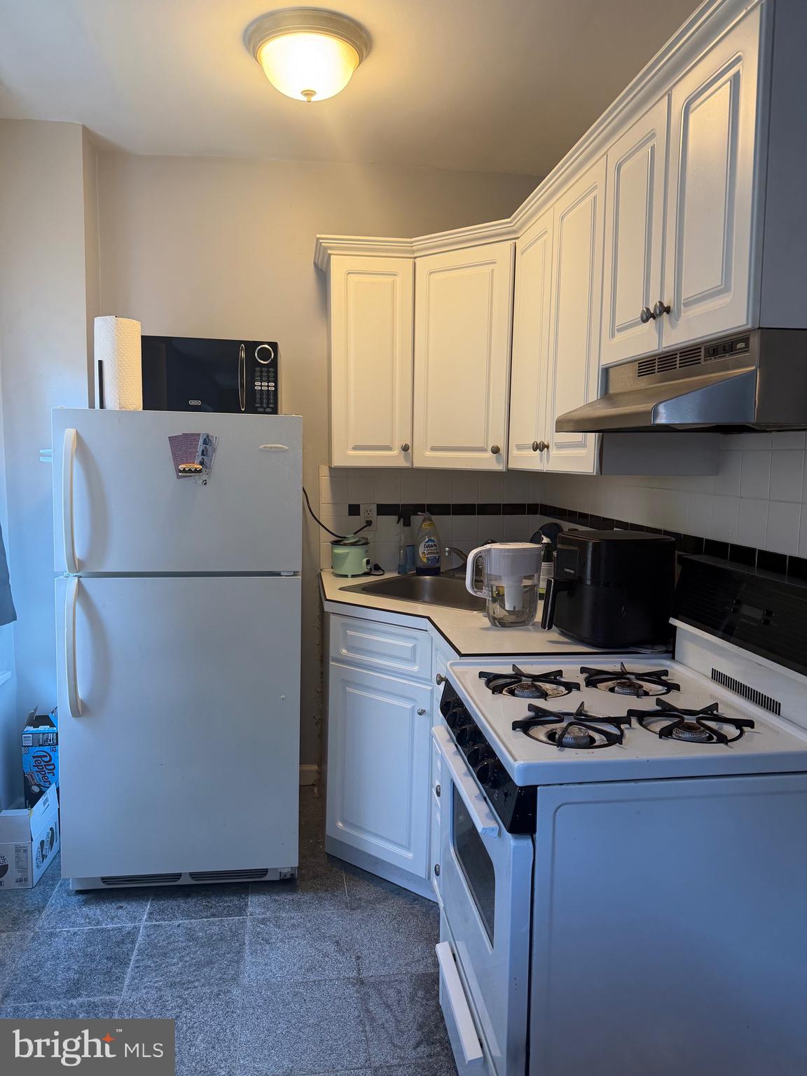 2008 CHESTNUT STREET 00 3R