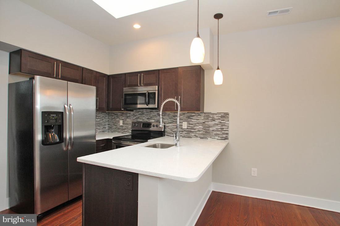 400 S 45TH STREET 4C
