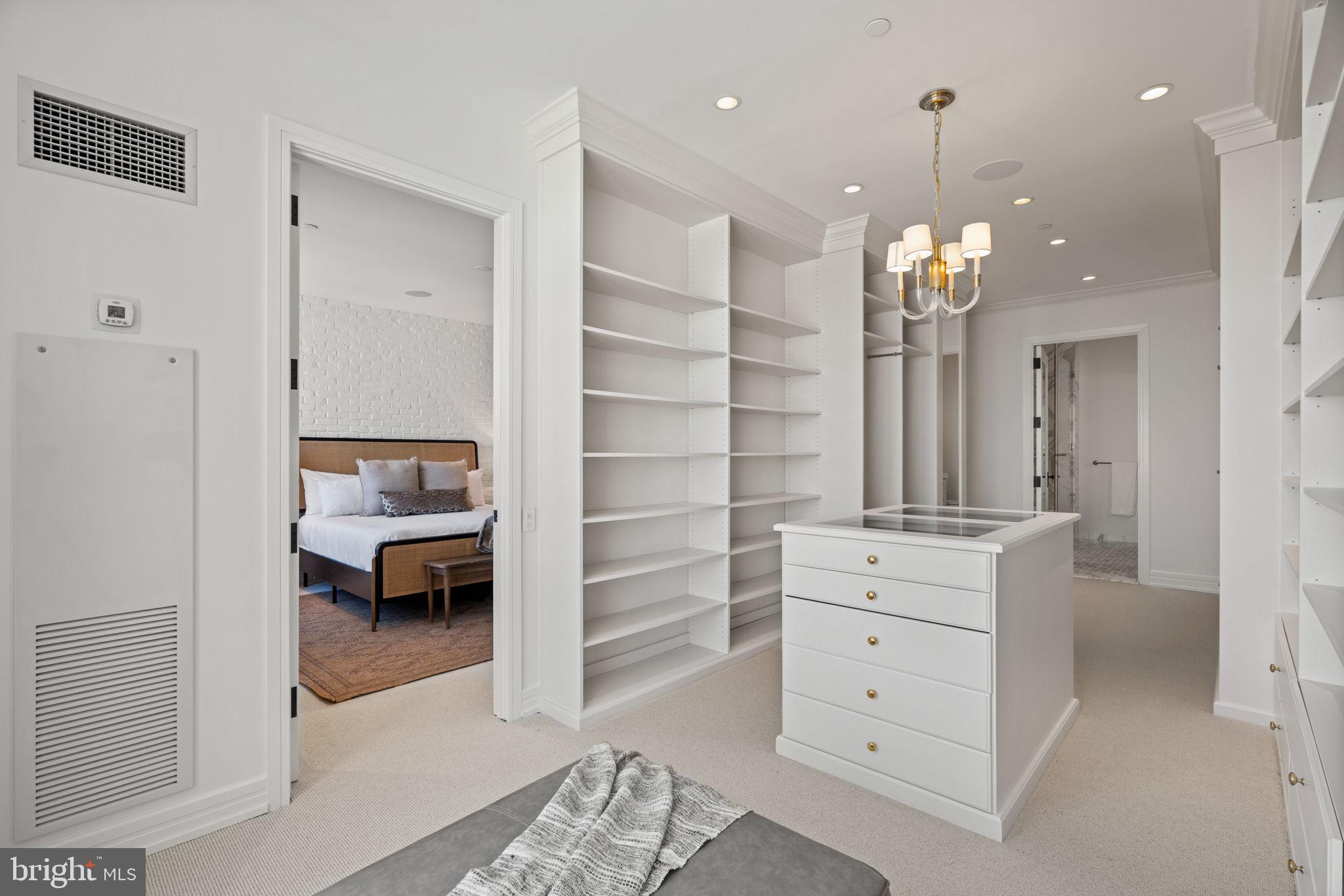 1414 S PENN SQUARE 29CDE