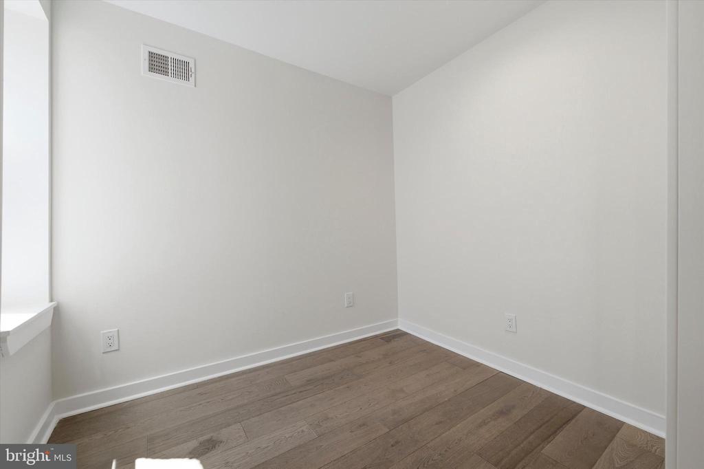 1229 S 19TH STREET