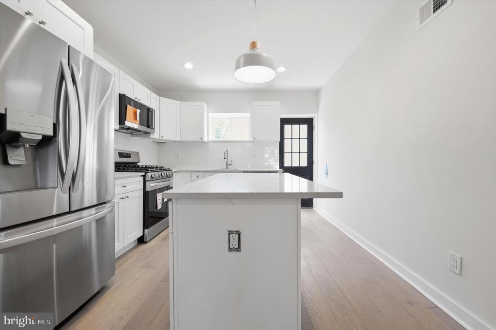 1229 S 19TH STREET
