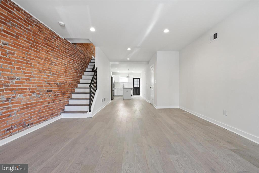 1229 S 19TH STREET