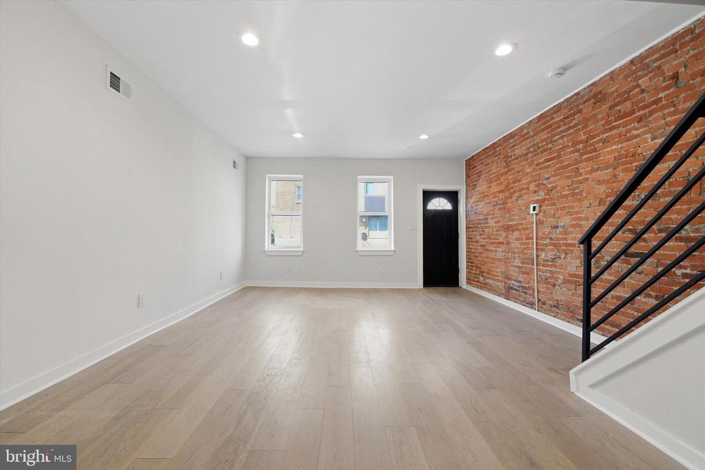 1229 S 19TH STREET