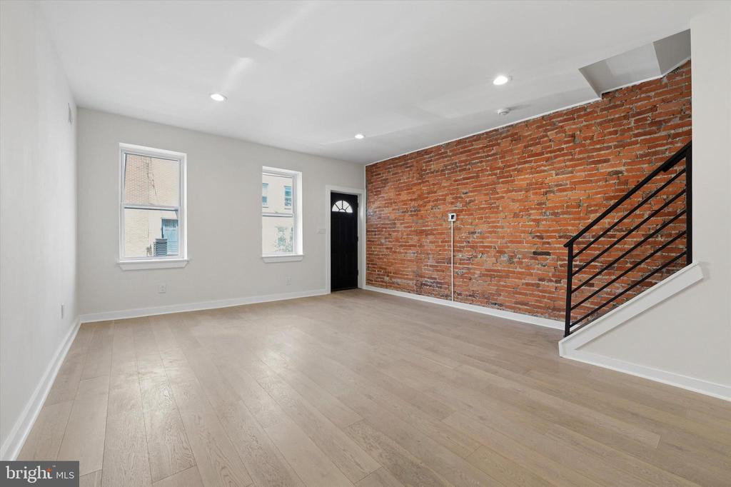 1229 S 19TH STREET