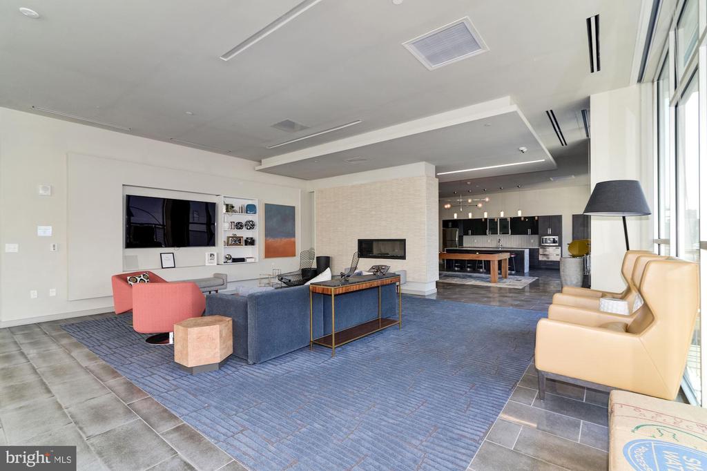 1125 SANSOM STREET 615