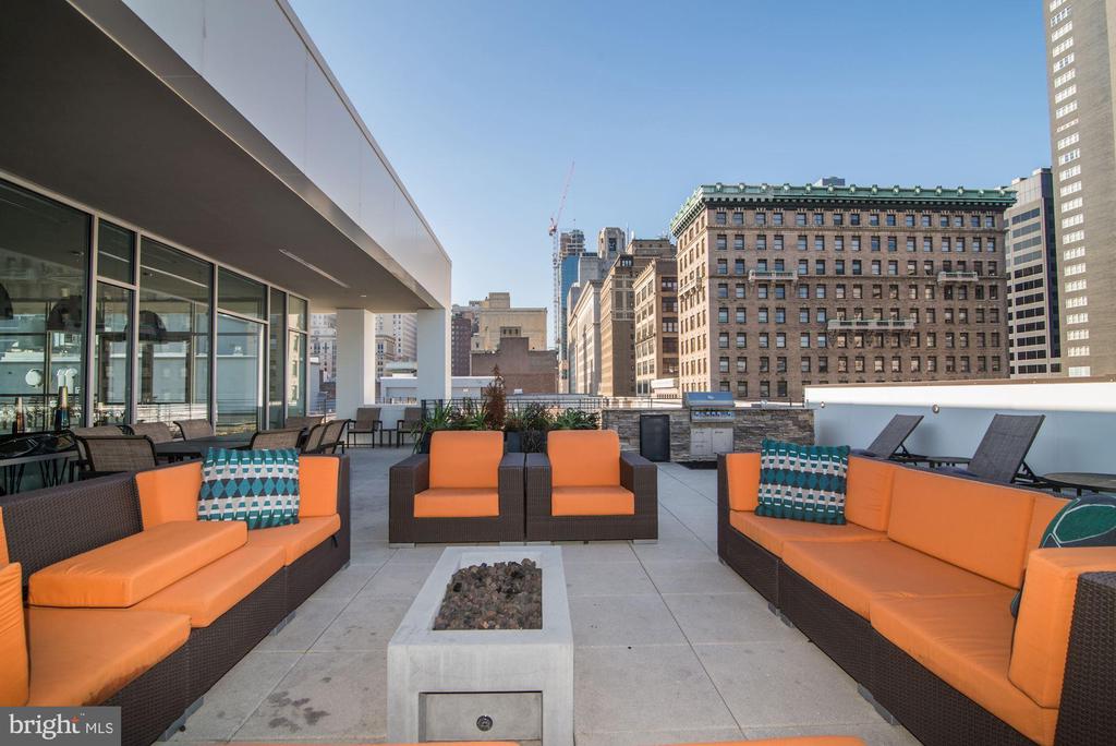 1125 SANSOM STREET 615