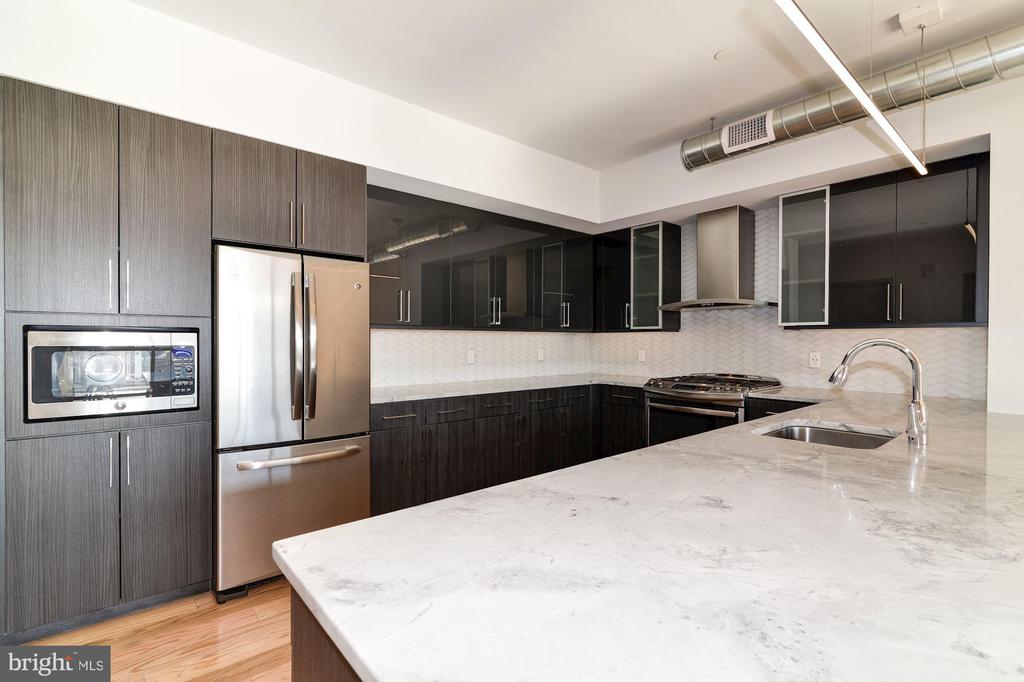1125 SANSOM STREET 615