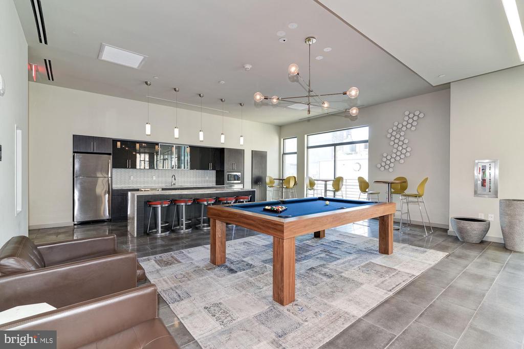 1125 SANSOM STREET 615