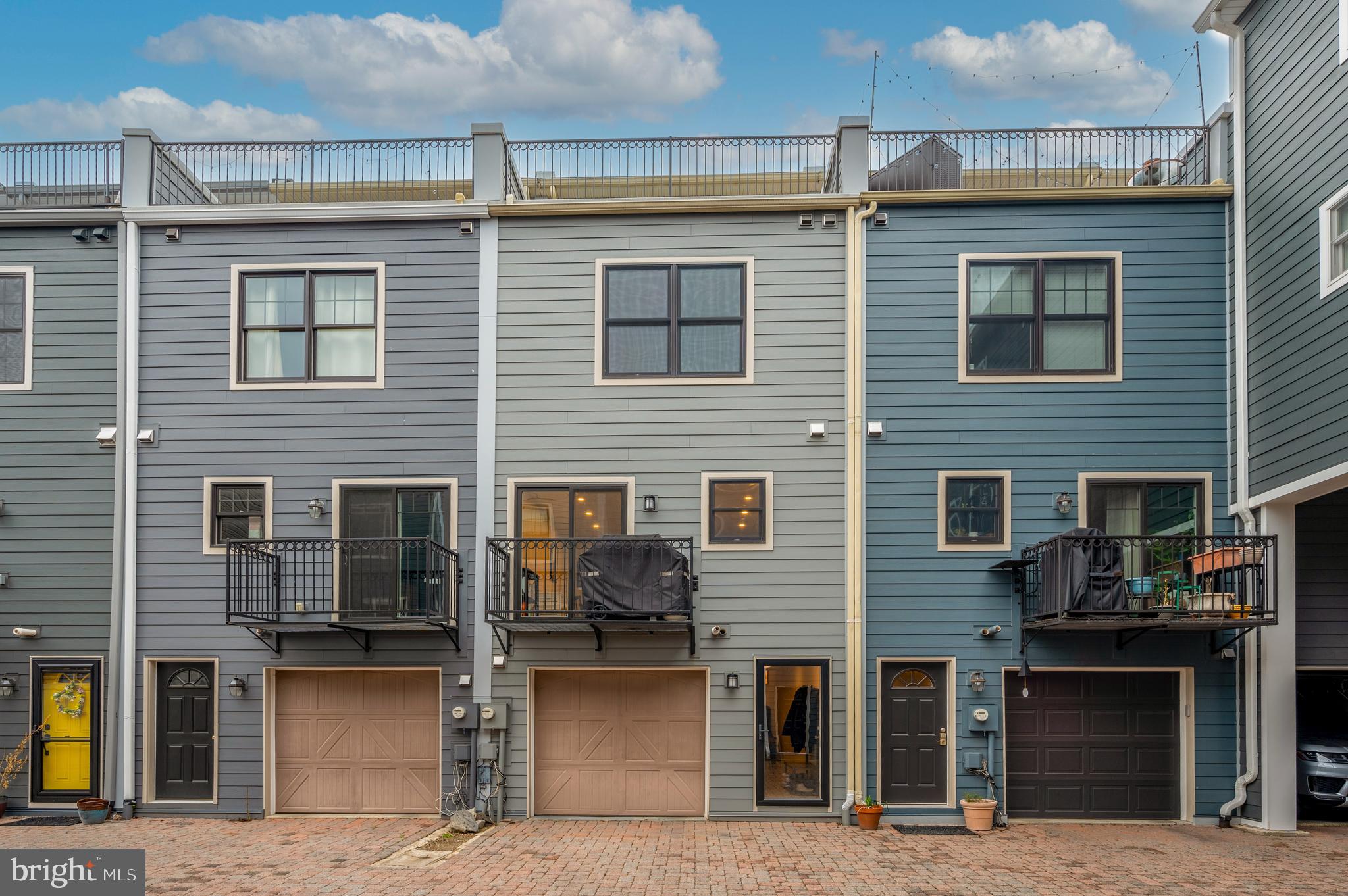 1802 CHRISTIAN STREET