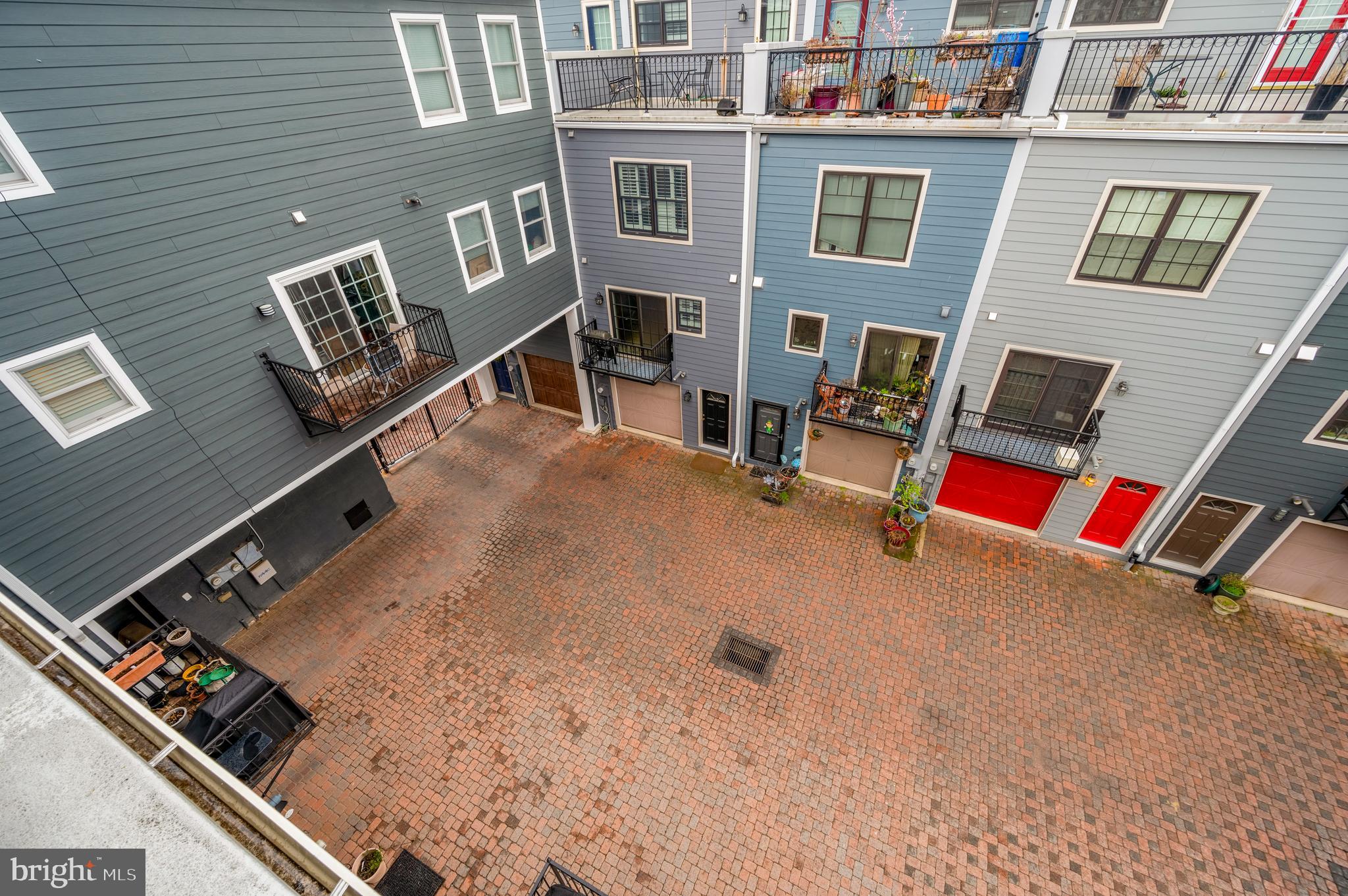 1802 CHRISTIAN STREET