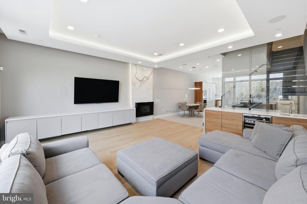 115 CHURCH STREET