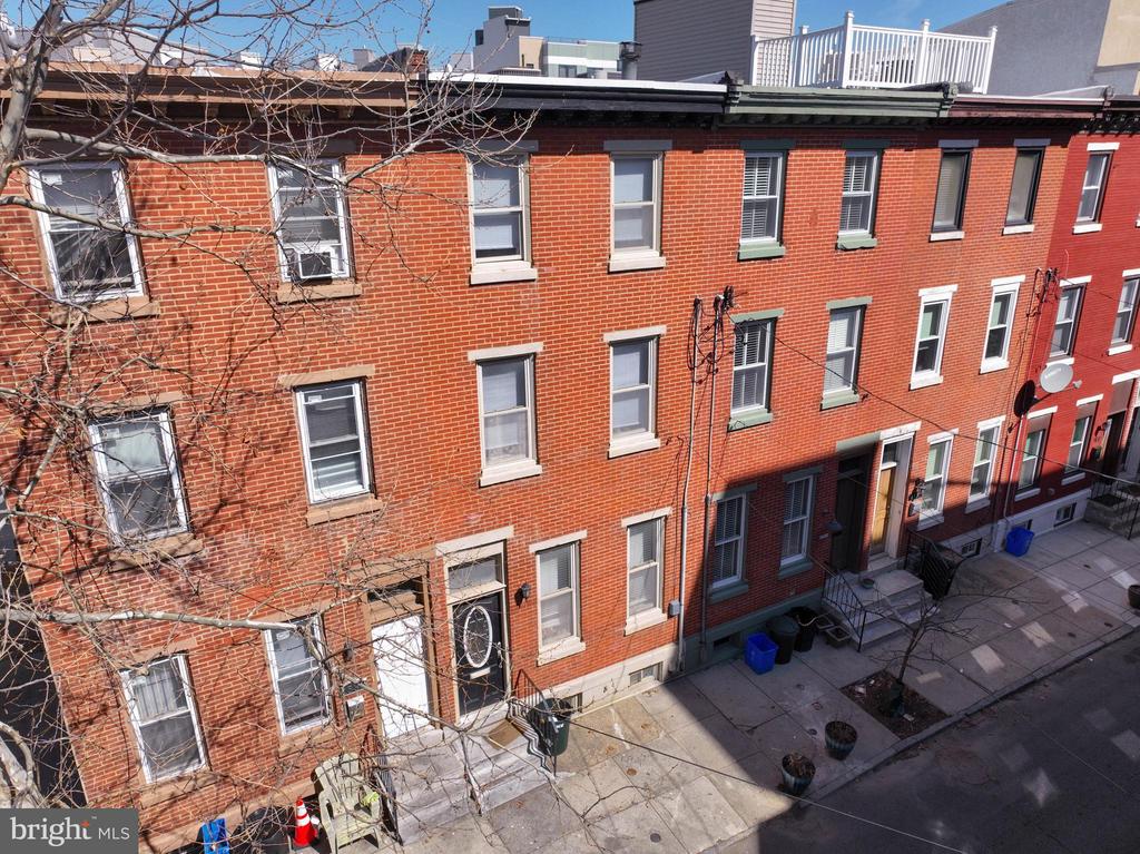 1537 SWAIN STREET