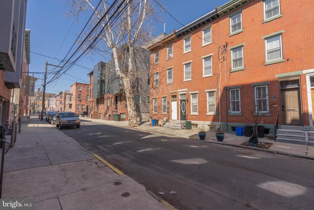 1537 SWAIN STREET