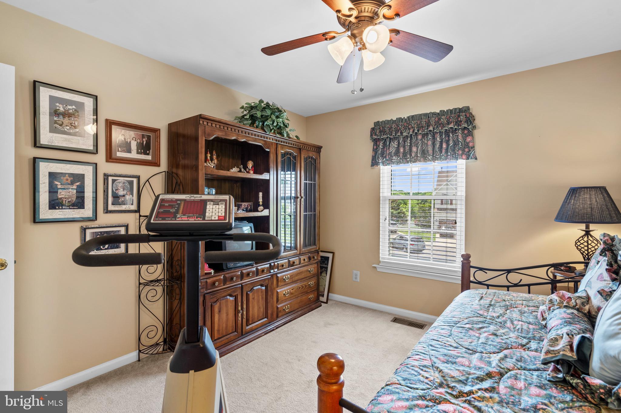 1214 ANNA DRIVE