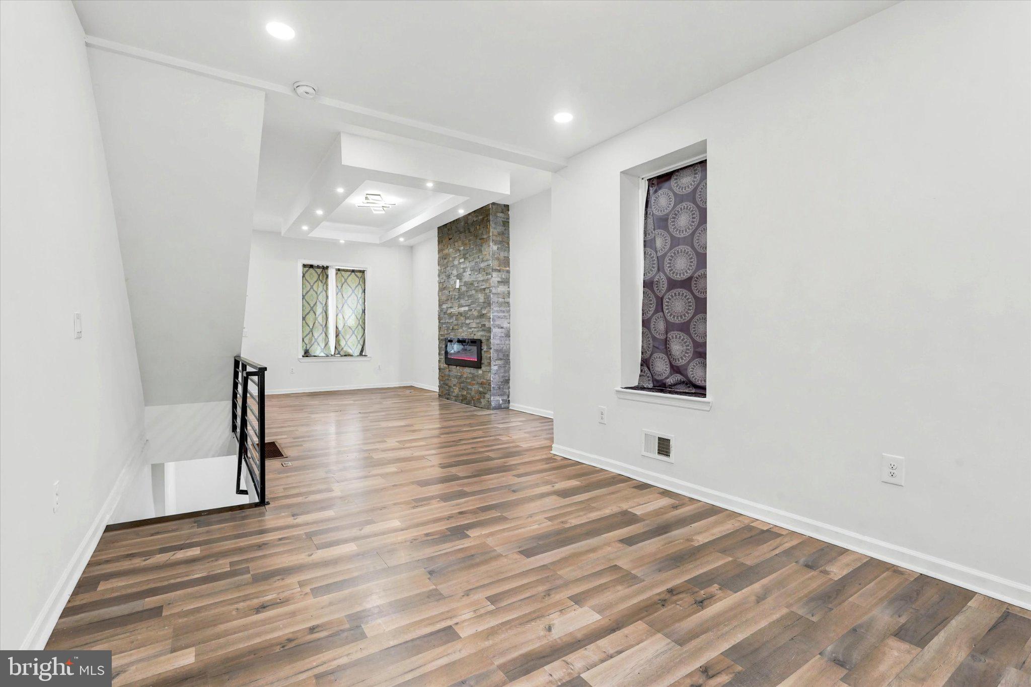 2248 N VAN PELT STREET