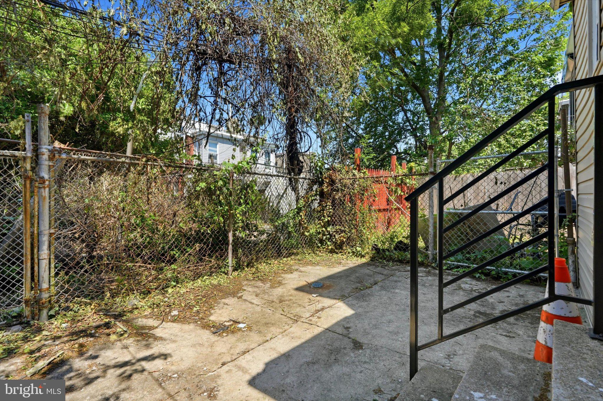 2248 N VAN PELT STREET