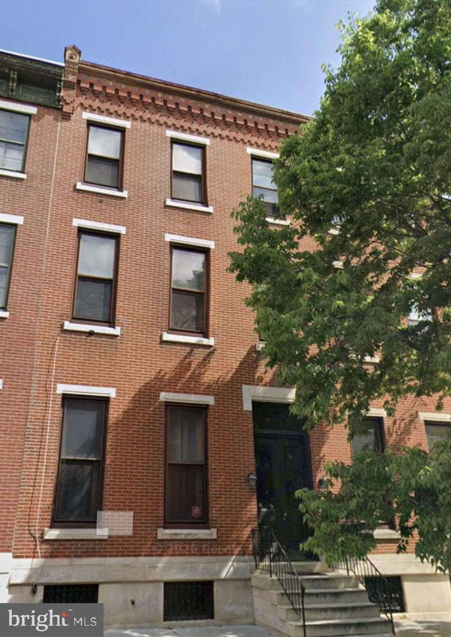 1713 GREEN STREET 1